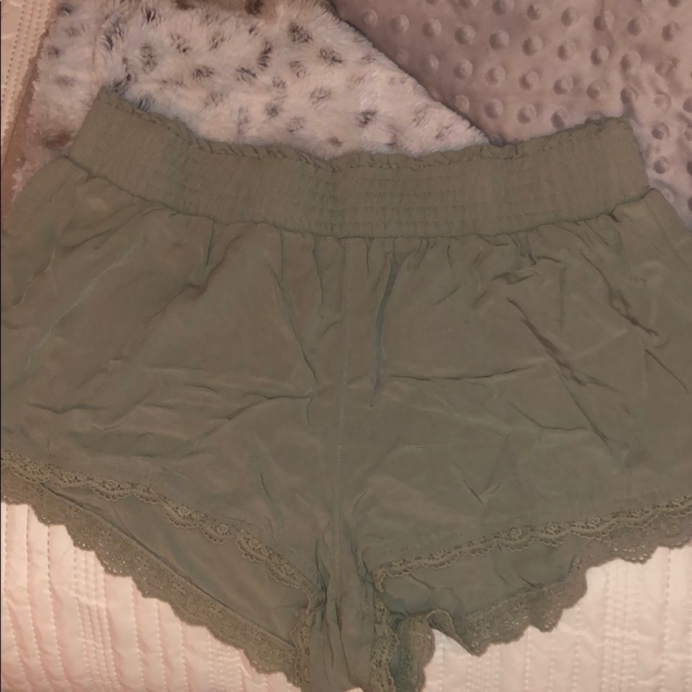 Flowy shorts
